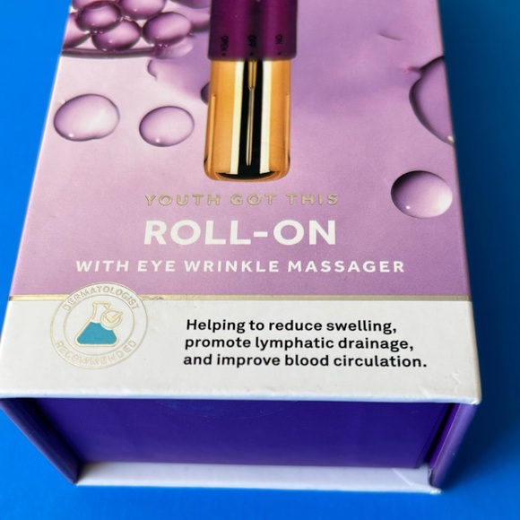 Bliss Youth Got This Roll-On with Eye Wrinkle Massager NIB - Picture 2 of 7